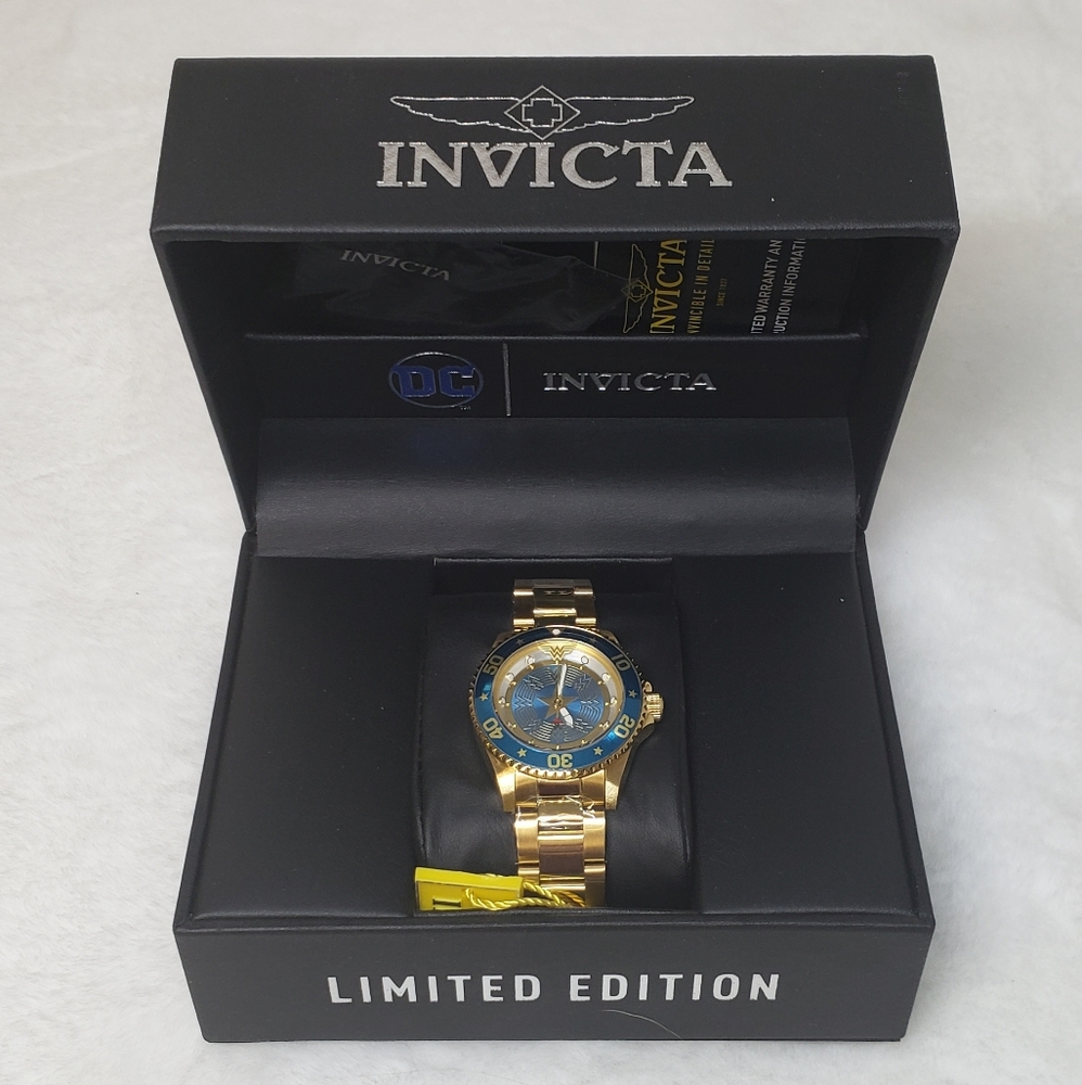 New Invicta Women's DC Comics Wonder Woman Watch - Picture 6 of 8